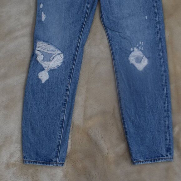 Levis Wedgie Straight Leg Jeans Womens 26 Blue Distressed Mid rise Denim - Picture 8 of 12
